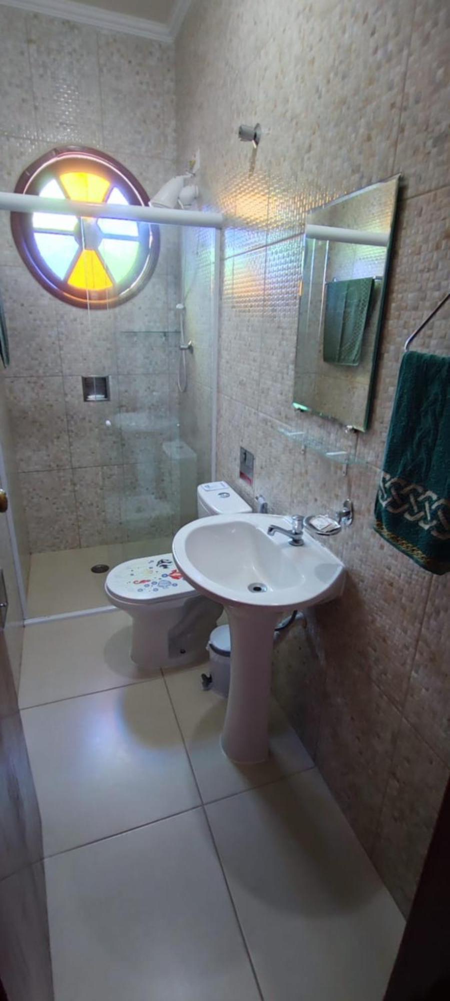 Casa Rosa de Peruíbe - Casa de Temporada 3 dormitórios, 10 hóspedes, piscina, wi-fi, netflix, 800 metros da praia Exterior foto